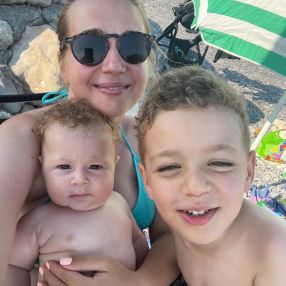 M, Family in Bordighera