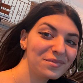 Katia, Babysitter a Provincia di Benevento