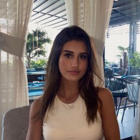Keitlyn, Babysitter a Azzano Decimo