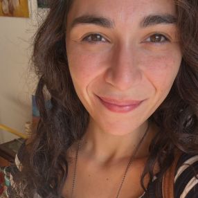 Elisabetta, Babysitter a Santa Venerina