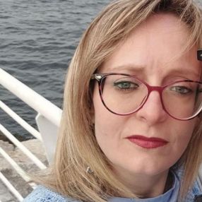 Bianca, Babysitter a Pontecagnano Faiano