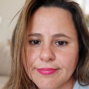 Viviana, Babysitter a Catania