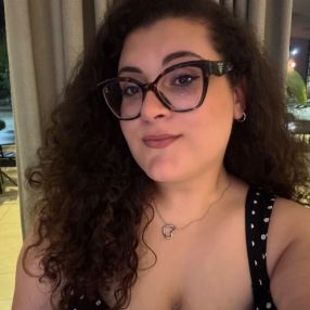 Rossella, Babysitter a Mola di Bari