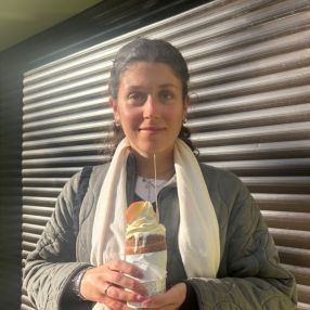 Anna, Babysitter a Ponte San Nicolò