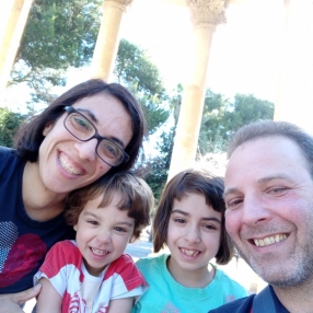 Lisa, Family in Lecce