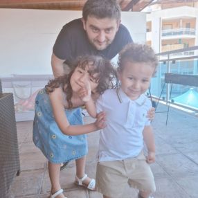 Loris, Famiglia a Montesilvano