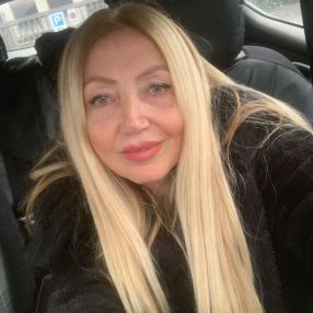 Gloria, Babysitter a Manerbio