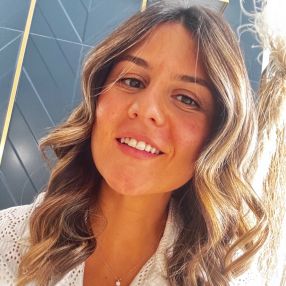 Maddalena, Babysitter a Piacenza