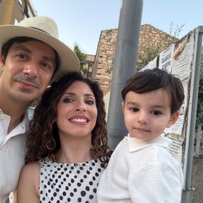 Sacha, Family in Acireale