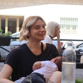 Roberta, Famiglia a Roma