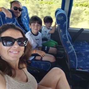 Aurora, Famiglia a Pozzuoli