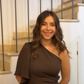 Sofia, Babysitter a Provincia di Siena