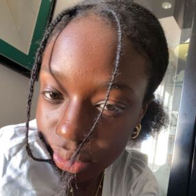 Fatima, Babysitter a Marotta