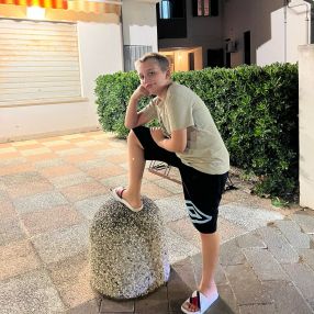 Sara, Famiglia a Bagnolo Mella