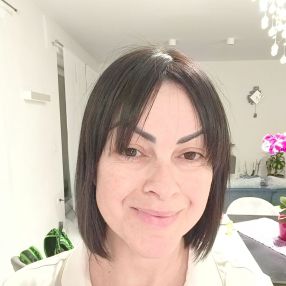 Noemi, Babysitter in Cuneo