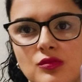 Zamira, Babysitter a Novellara