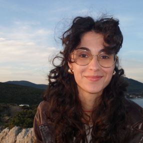 Giulia, Babysitter a Alghero