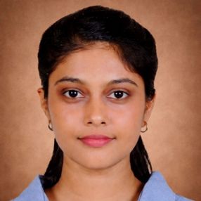 Nimalsha, Babysitter a Messina