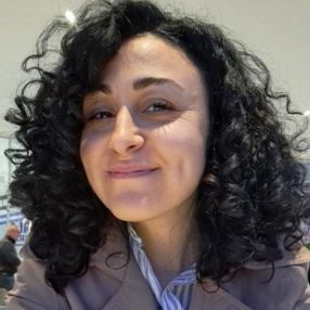 Claudia, Babysitter in Follonica