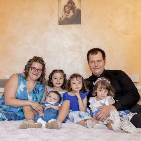Martina, Famiglia a Velletri
