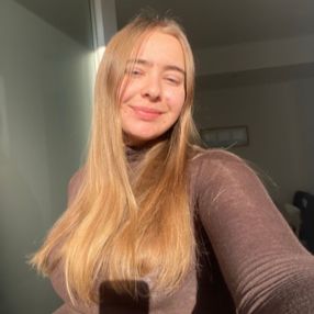 Jenny, Babysitter in Sondrio
