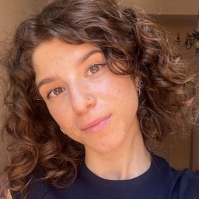 Syria, Babysitter in Modena