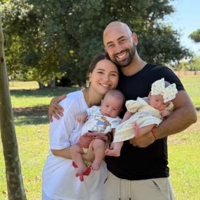 Elena, Famiglia a Isola Sacra