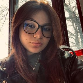 Ionela, Babysitter a Bojano