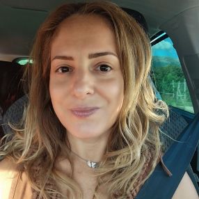 Elisa, Babysitter a Col San Martino