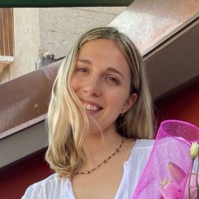 Irene, Babysitter a Bologna