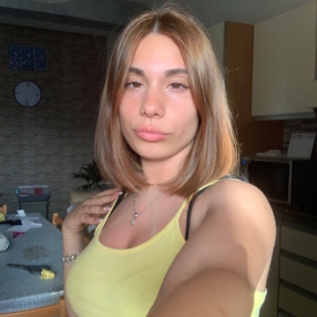 Noemi, Babysitter in Guspini