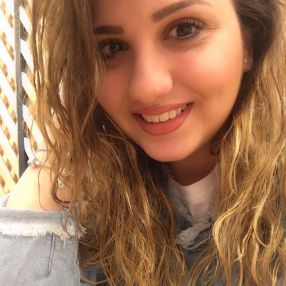 Giulia, Babysitter in Afragola