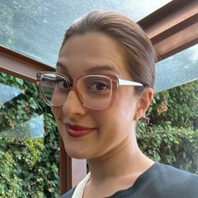Valeria, Babysitter a Provincia di Viterbo