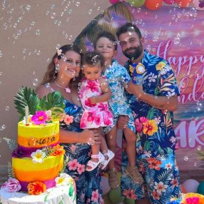 Jlenia, Famiglia a Leporano