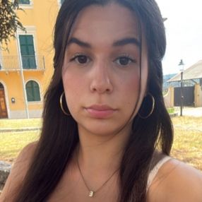 Eleonora, Babysitter a Liguria