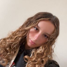Gianna, Babysitter in Selvatelle