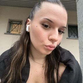 Sofia, Babysitter a Carpaneto Piacentino