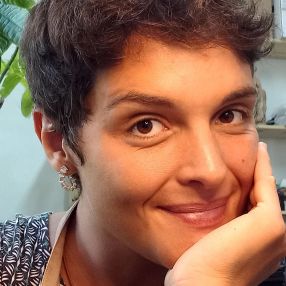Chiara, Babysitter a Firenze