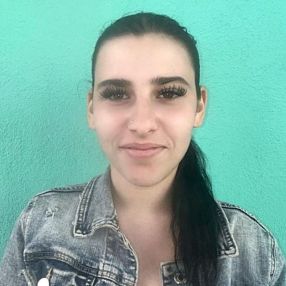 Asia, Babysitter a Pavone Canavese