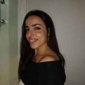 Letizia, Babysitter a Napoli