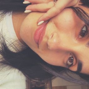 Lara, Babysitter a Cisliano