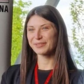 Sara, Babysitter a Pisa