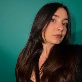 Laura, Babysitter a Roseto degli Abruzzi