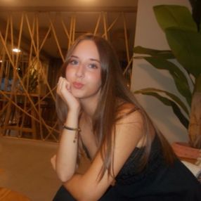 Arianna, Babysitter in Ente di decentramento regionale di Udine