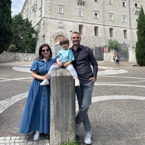 Rosa, Famiglia a Salerno