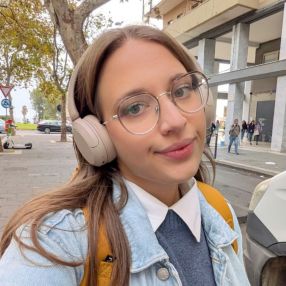 Mariangela, Babysitter a Fiumefreddo Sicilia