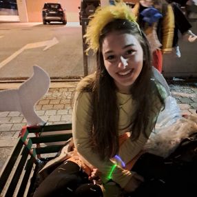 Lea, Babysitter a Stevenà