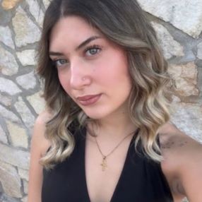 Ilaria, Babysitter a Cellamare