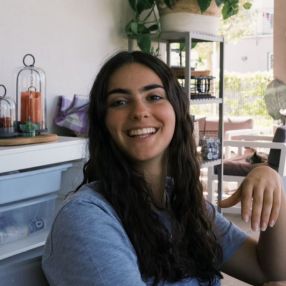 Greta, Babysitter a Sasso Marconi