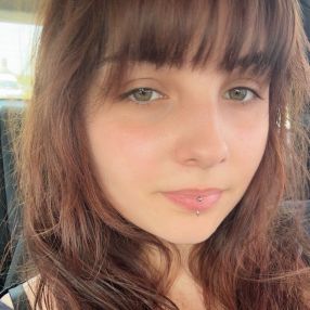 Gaia, Babysitter a Leini'